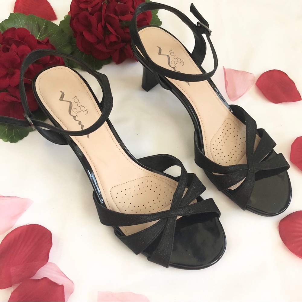Touch of Nina - black heels